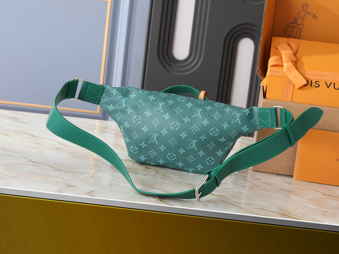 ルイ・ヴィトン ラッシュ･バムバッグ