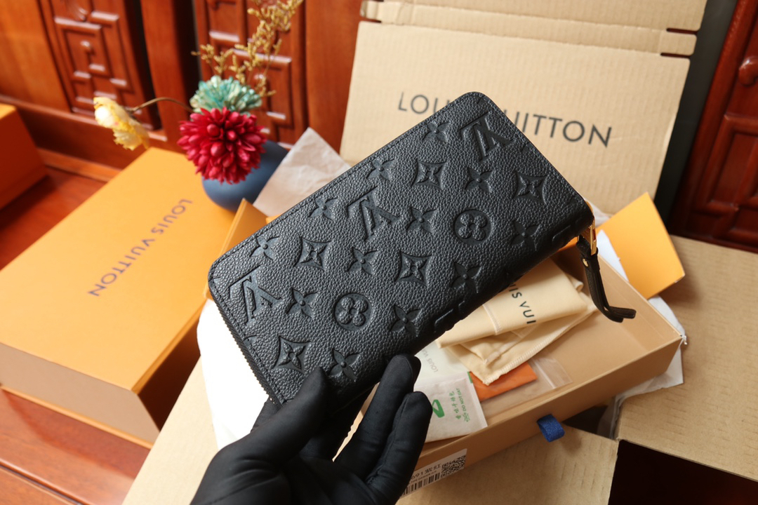 ルイ・ヴィトン ジッピー･ウォレット
