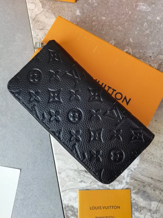 ルイ・ヴィトン ジッピー ウォレット･ヴァーティカル