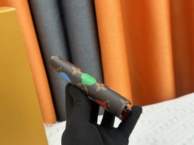 ルイ・ヴィトン ポルトフォイユ･ヴィクトリーヌ ウォレット