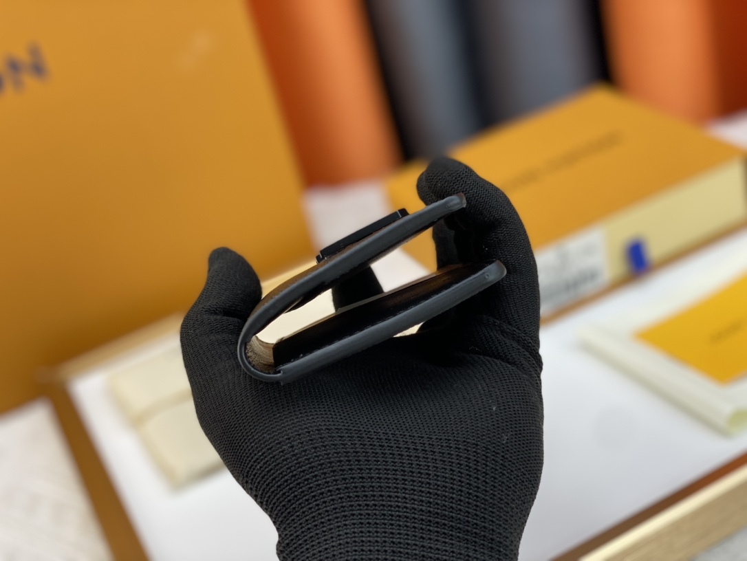 ルイ・ヴィトン カードケース オーガナイザー･ドゥ ポッシュ