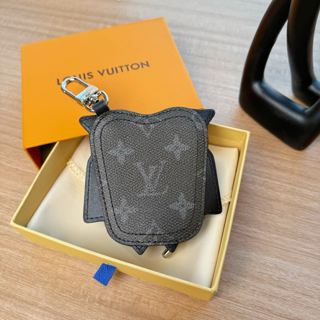 ルイ・ヴィトン バッグチャーム･LV オウル