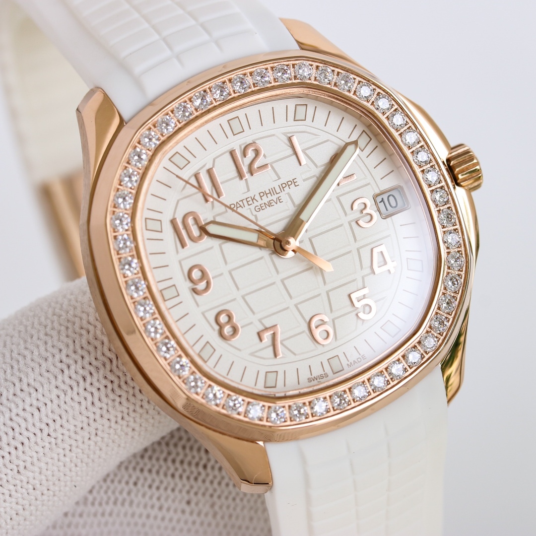 パテック フィリップ「Patek Philippe」アクアノート ルーチェ 5268R 38.8MM