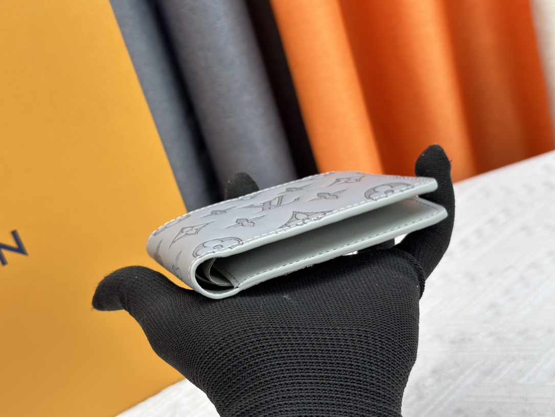 ルイ・ヴィトン ポルトフォイユ･ミュルティプル