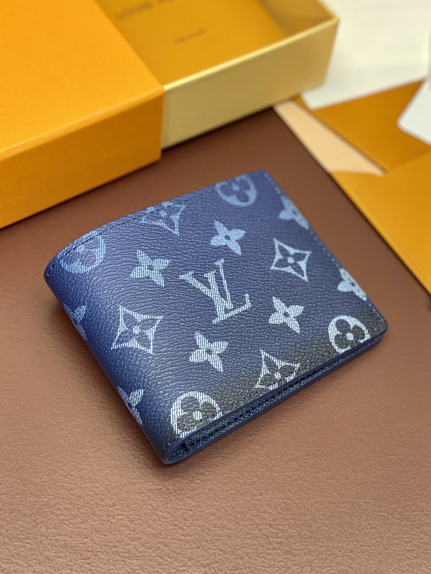 ルイ・ヴィトン ポルトフォイユ･ミュルティプル