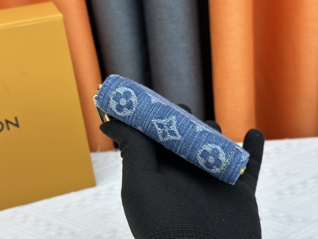 ルイ・ヴィトン ジッピー･コイン パース