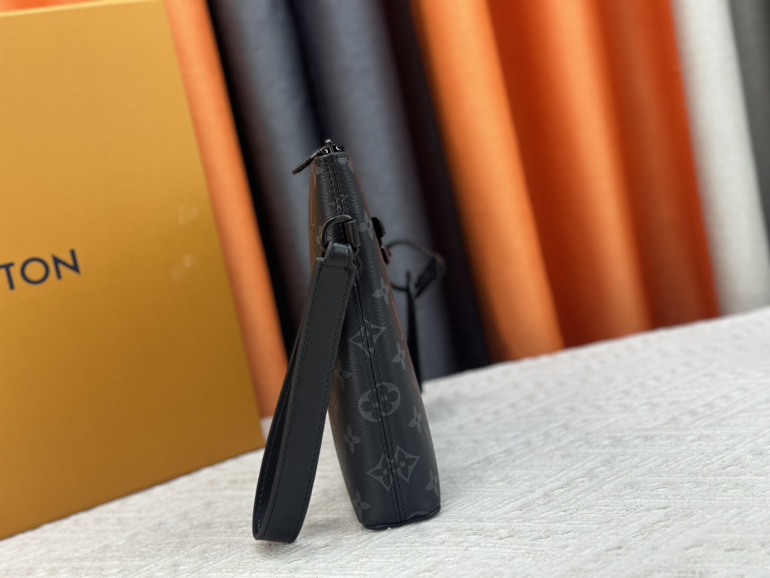 ルイ・ヴィトン「Louis Vuitton」テイクオフ･ポーチ
