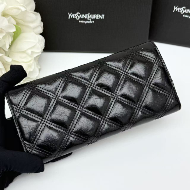 サンローラン「Saint Laurent」フラップウォレット