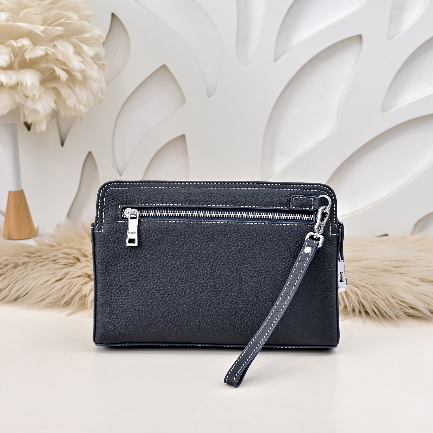 エルメス エヴリン ジップ レザー クラッチバッグ「Evelyne Clutch」