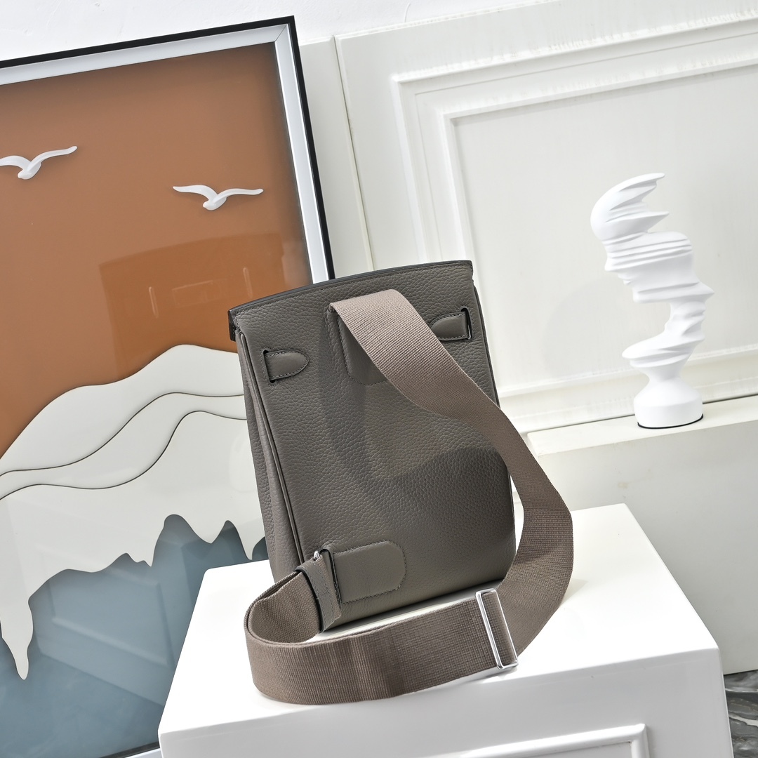 エルメス アック・ア・ドス PM リュックサック「Hac a Dos Backpack」