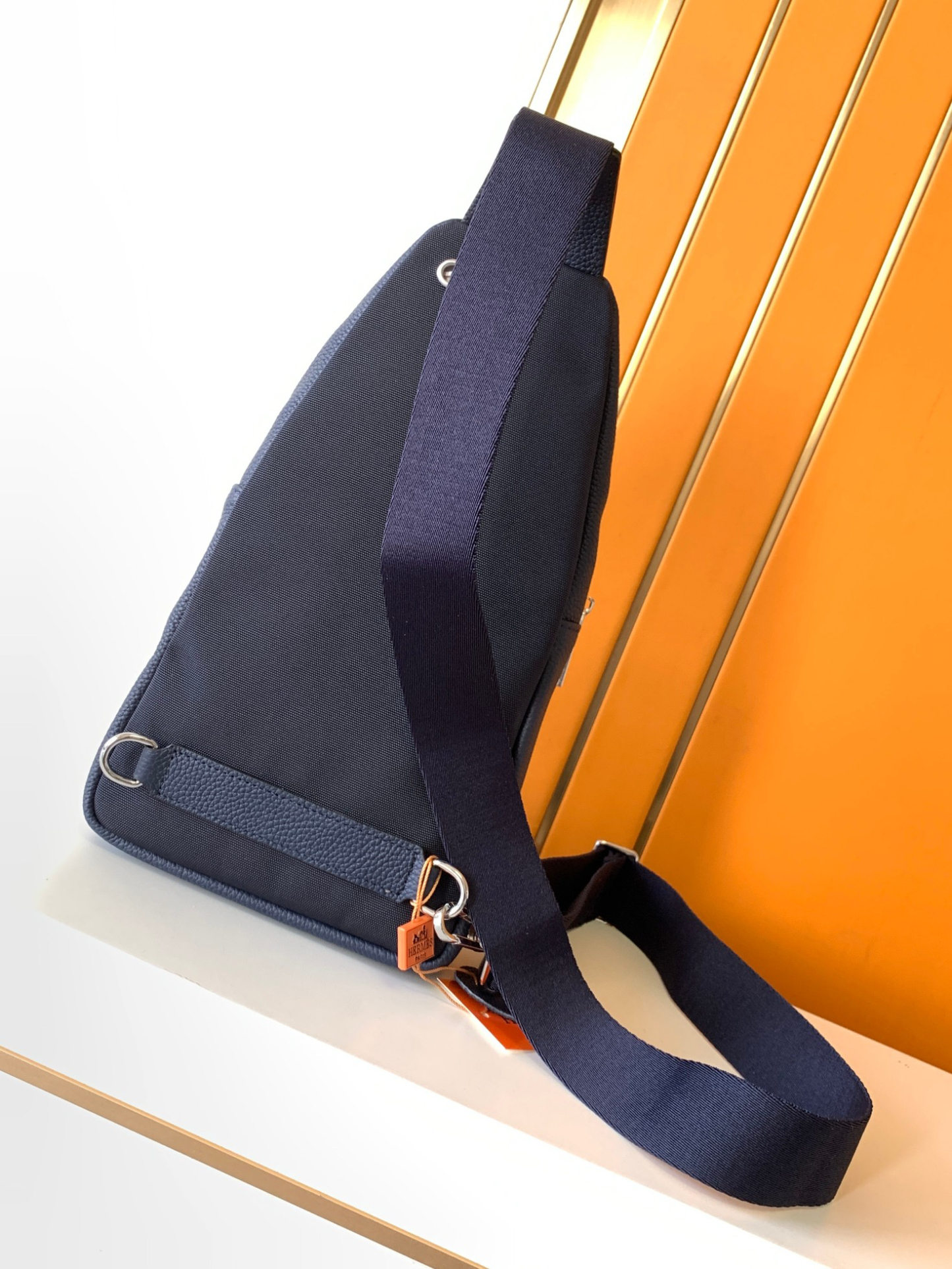 エルメス H エンボス レザー ファニーパック