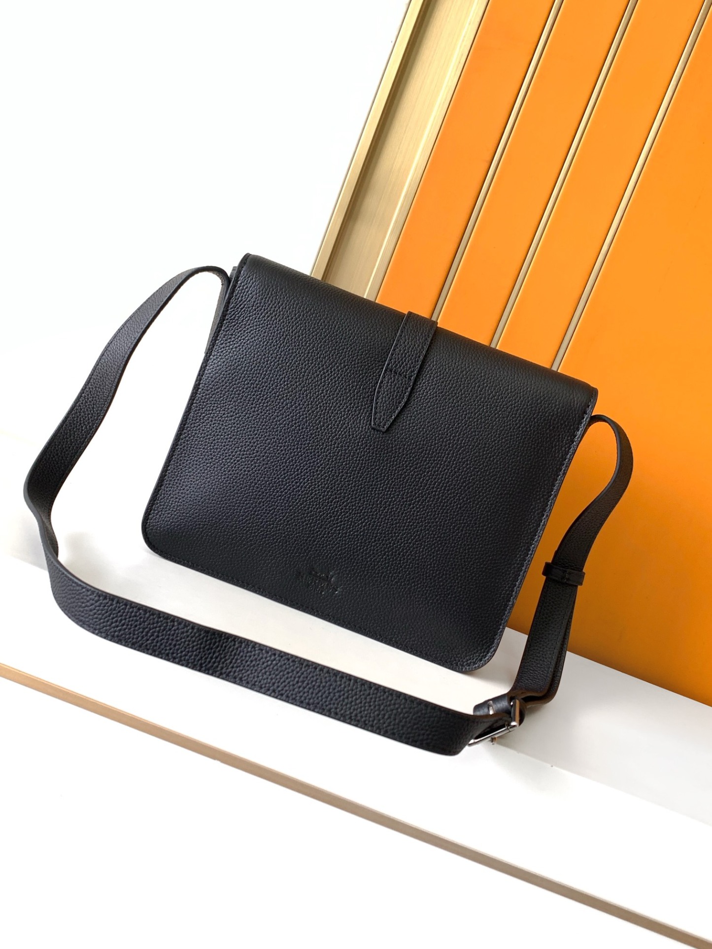 エルメス スティーブ ライト ジュニア メッセンジャーバッグ