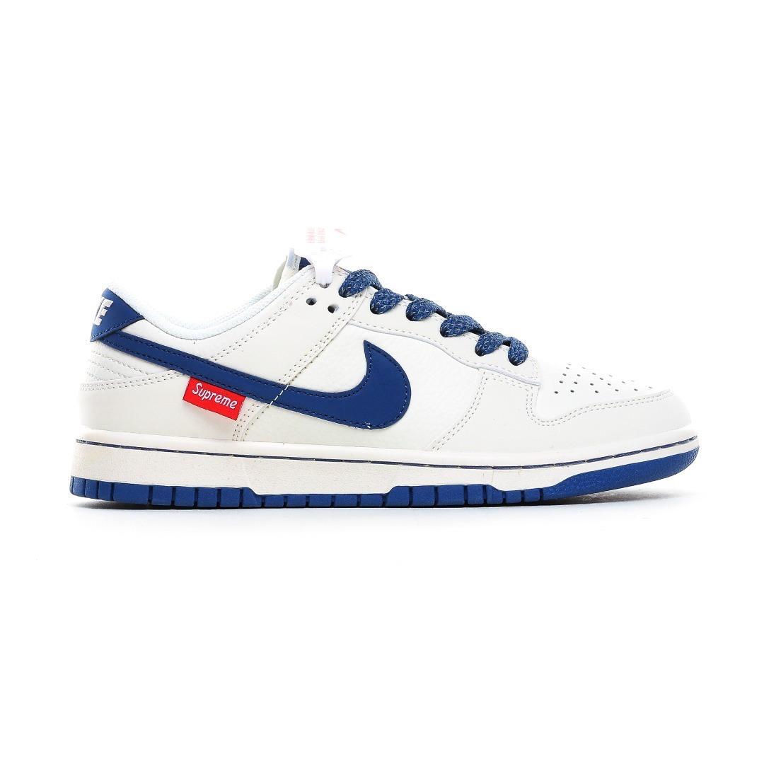 「コラボモデル」Supreme x Nike SB Dunk Low 【スニーカー】