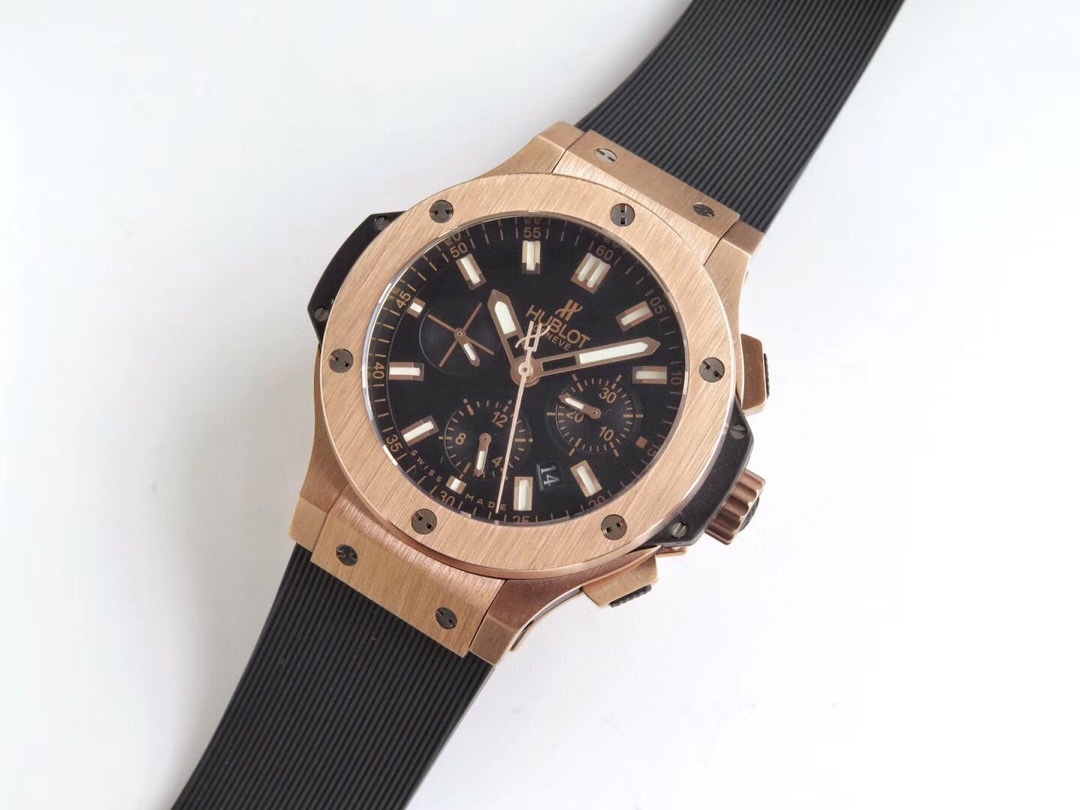 ユーボット ビッグバン 44mm