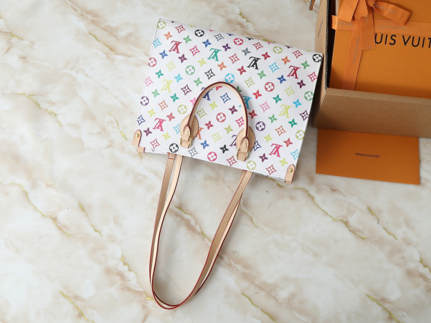 ルイ・ヴィトン LV x TM オンザゴー PM/MM バッグ「OnTheGo Bag」