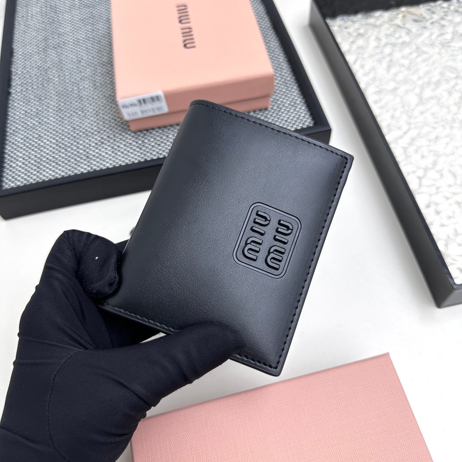 ミュウミュウ アルカディ レザー 財布「Arcadie Wallet」