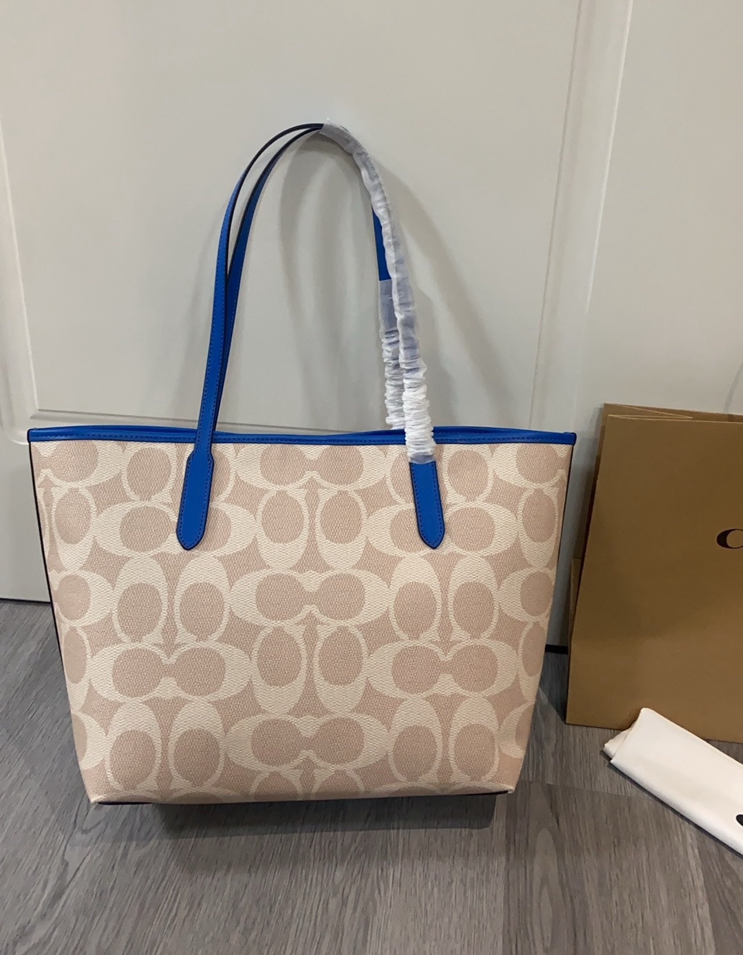 コーチ「Coach」シティトート アカデミックスタイル ショルダーバッグ