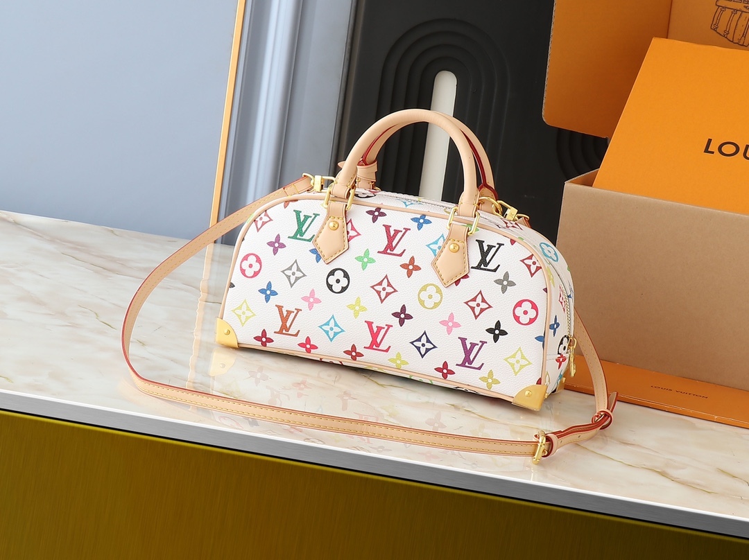 ルイ・ヴィトン LV x TM イーストウエスト ハンドバッグ