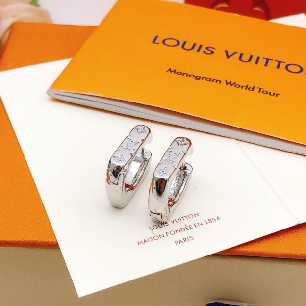 ルイ・ヴィトン アイコニック＆モダン イヤリング コレクション