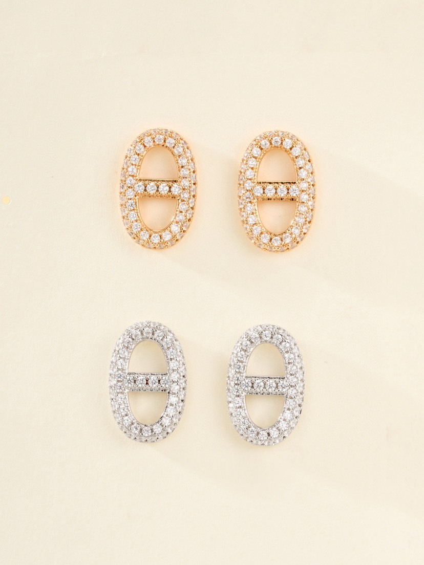 エルメス イヤリング、卓越した職人技の輝き