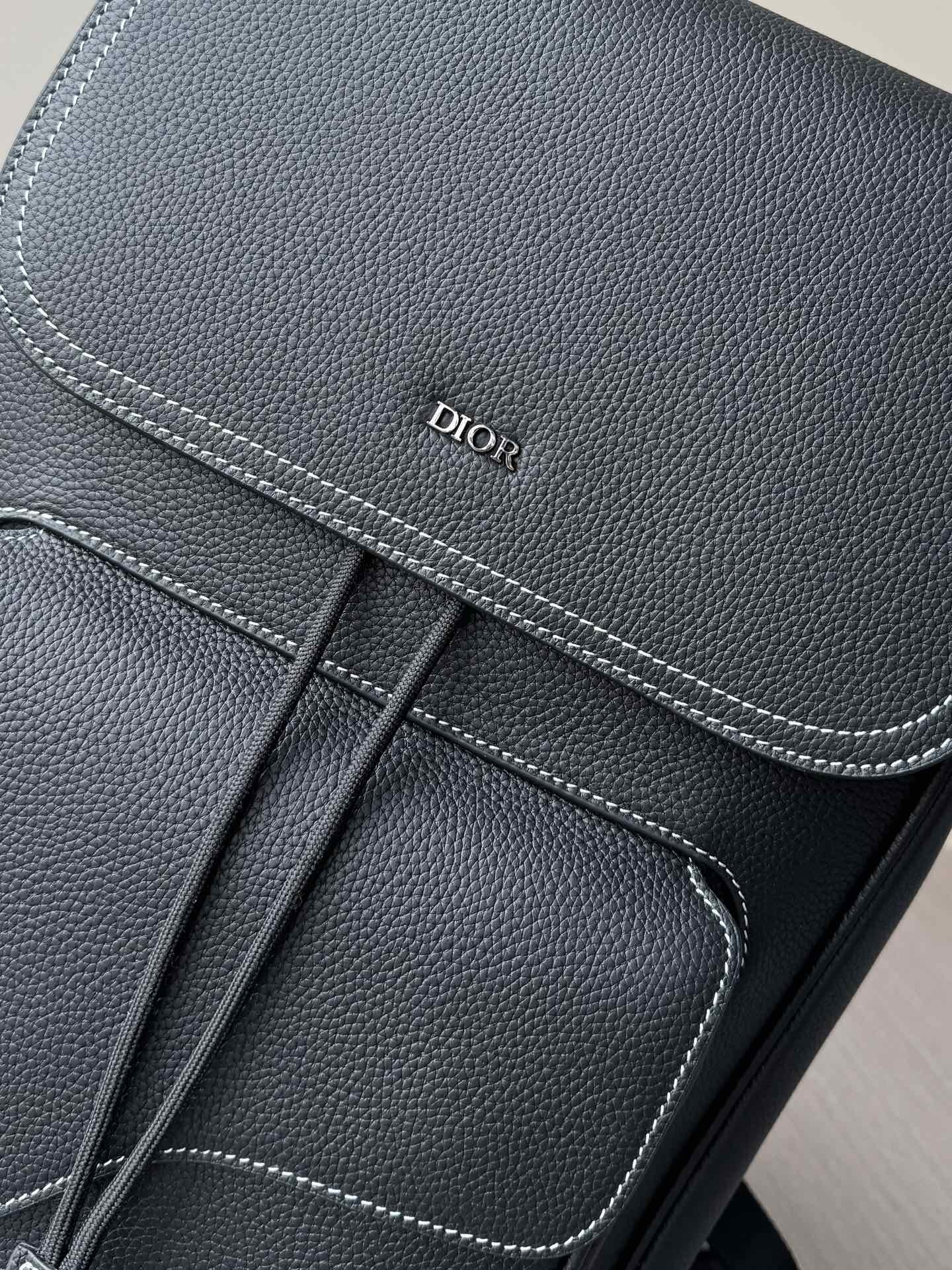 ディオール「Dior」B44 BLADE バックパック