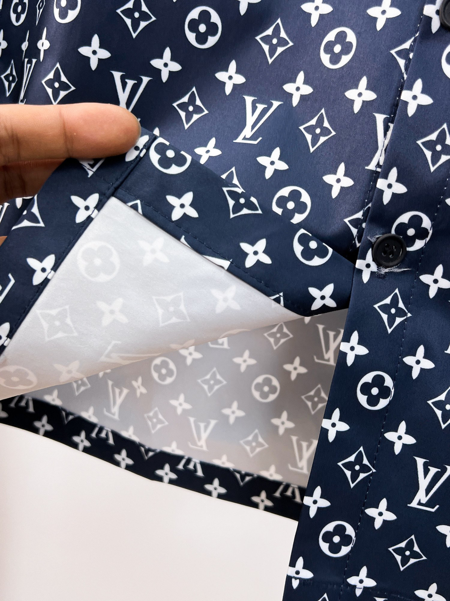 ルイ・ヴィトン「Louis Vuitton」2026 早春 コレクション シャツ