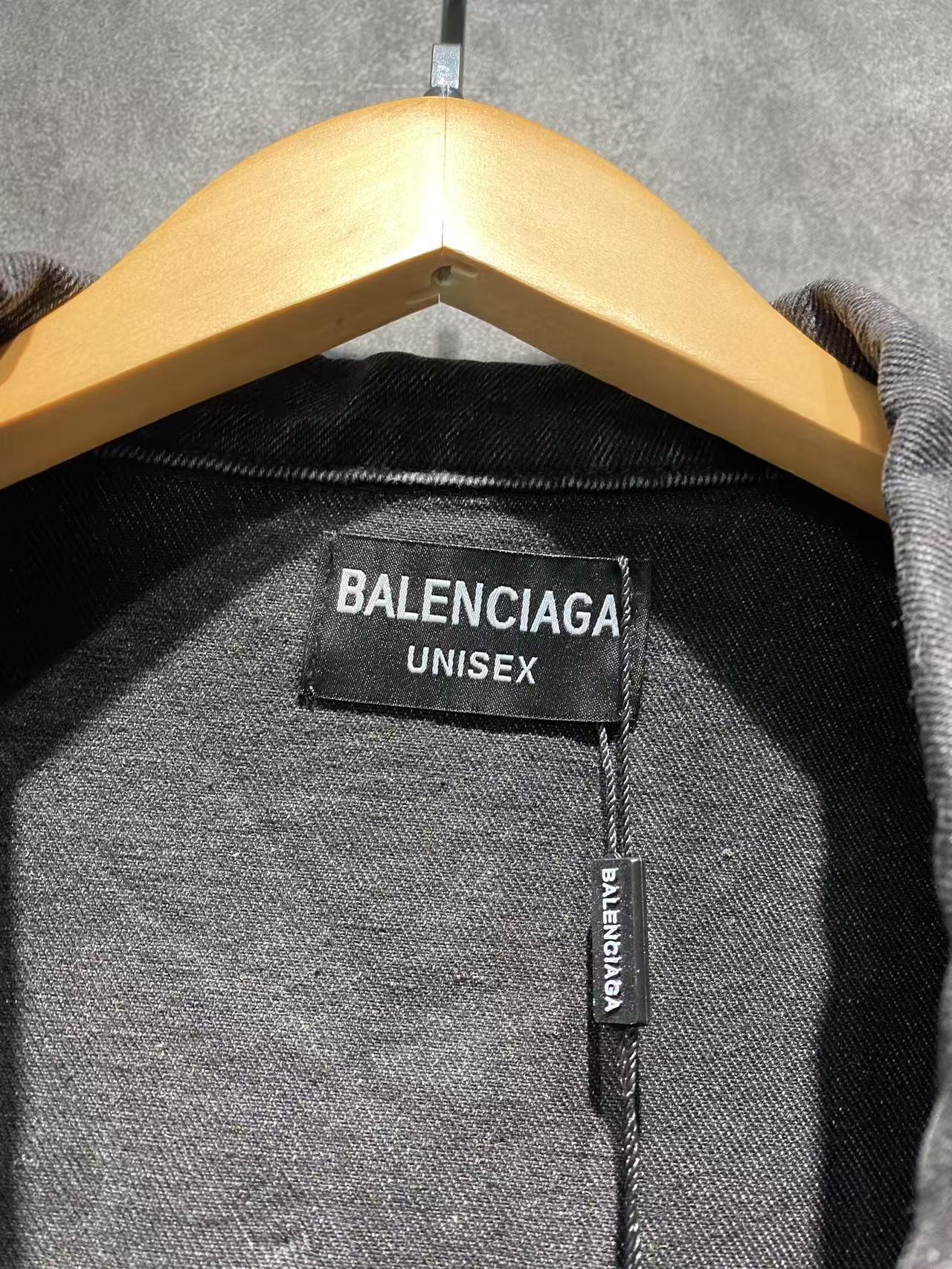 バレンシアガ「Balenciaga」デニムジャケット クラシック リデザイン