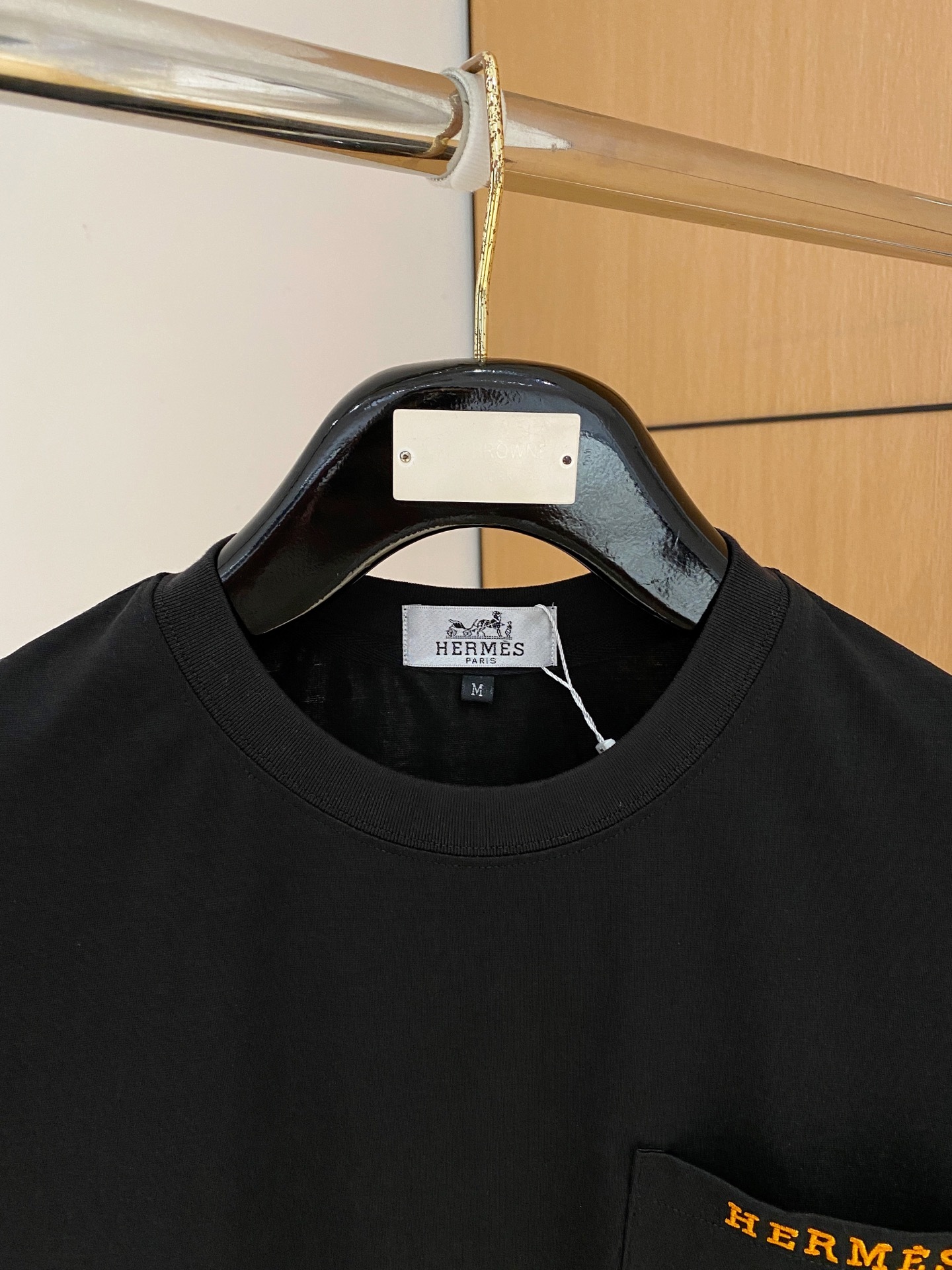 エルメス「Hermès」 クルーネックTシャツ 軽やかな着心地 春夏新作