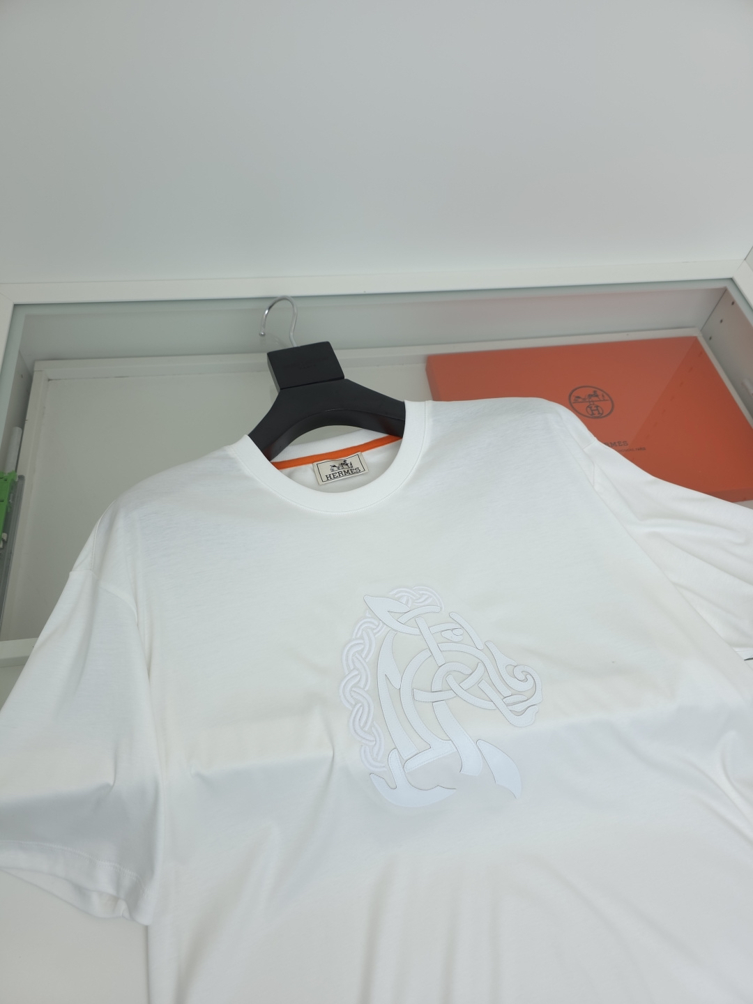 エルメス「Hermès」 クルーネックTシャツ 軽やかな着心地 春夏新作