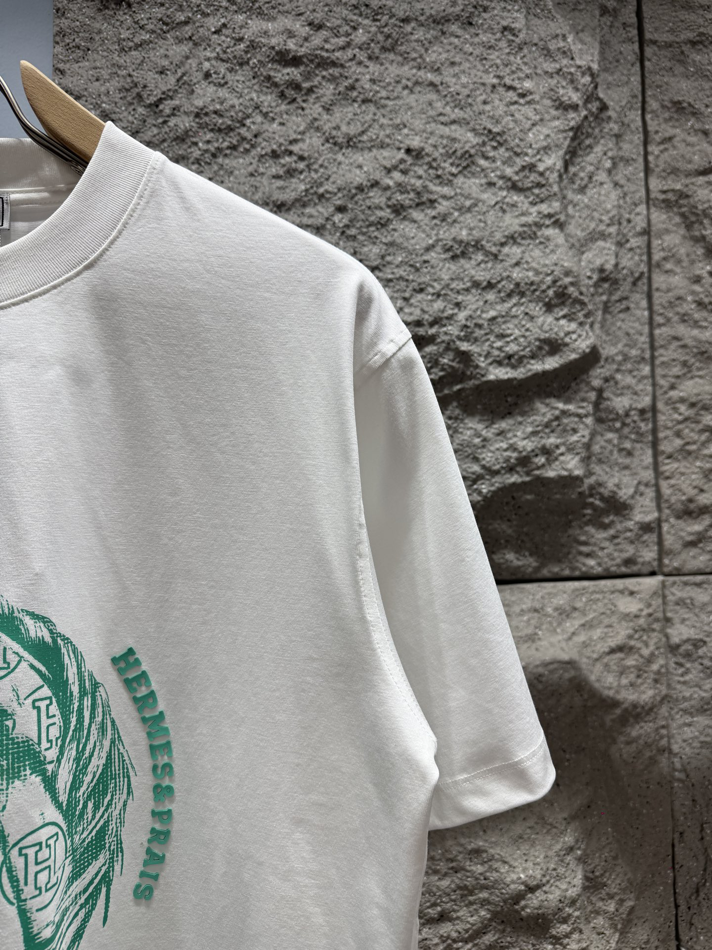 エルメス「Hermès」 クルーネックTシャツ 軽やかな着心地 春夏新作