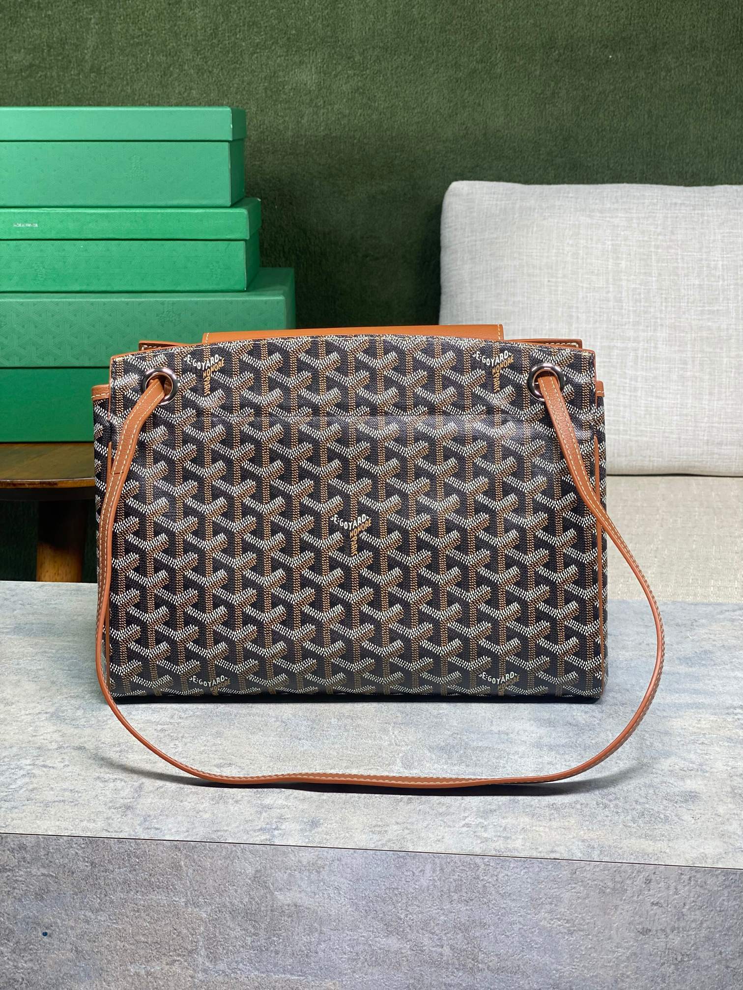 ゴヤール「Goyard」 Rouette ゴヤルディーヌ ショルダーバッグ