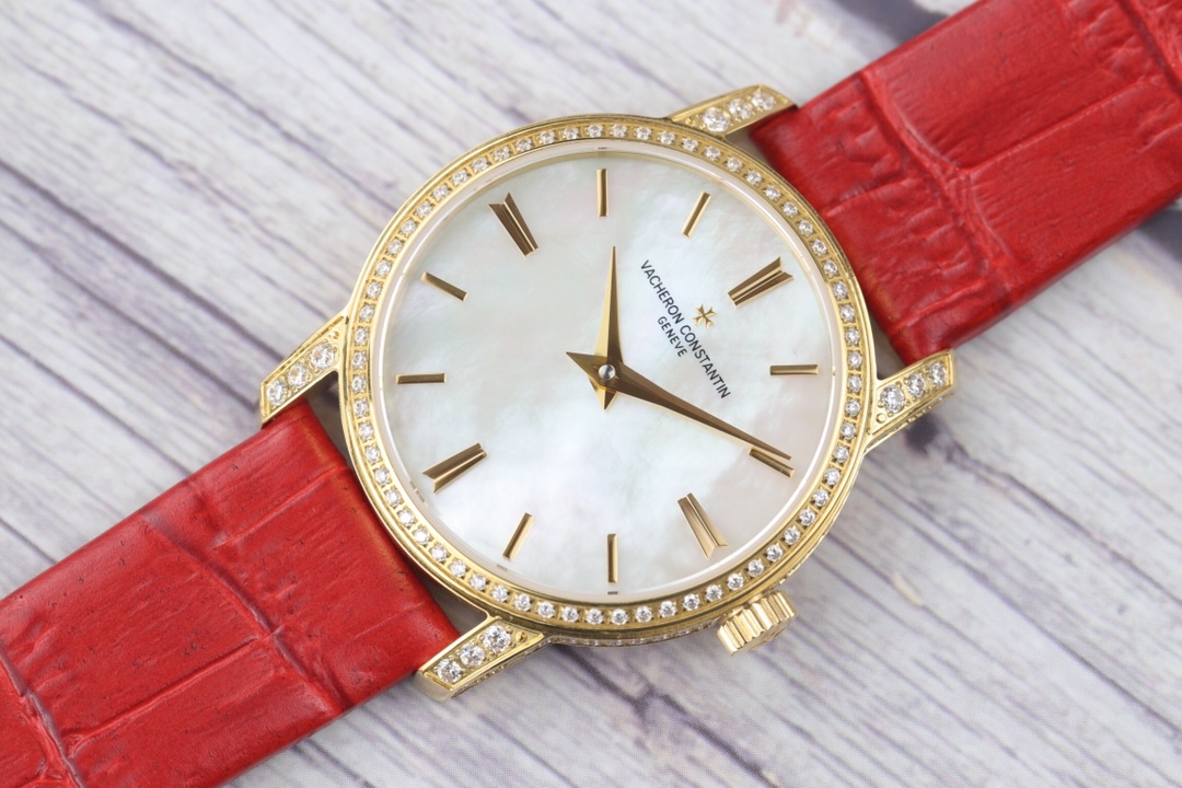 ヴァシュロン・コンスタンタン トラディショネル 33mm