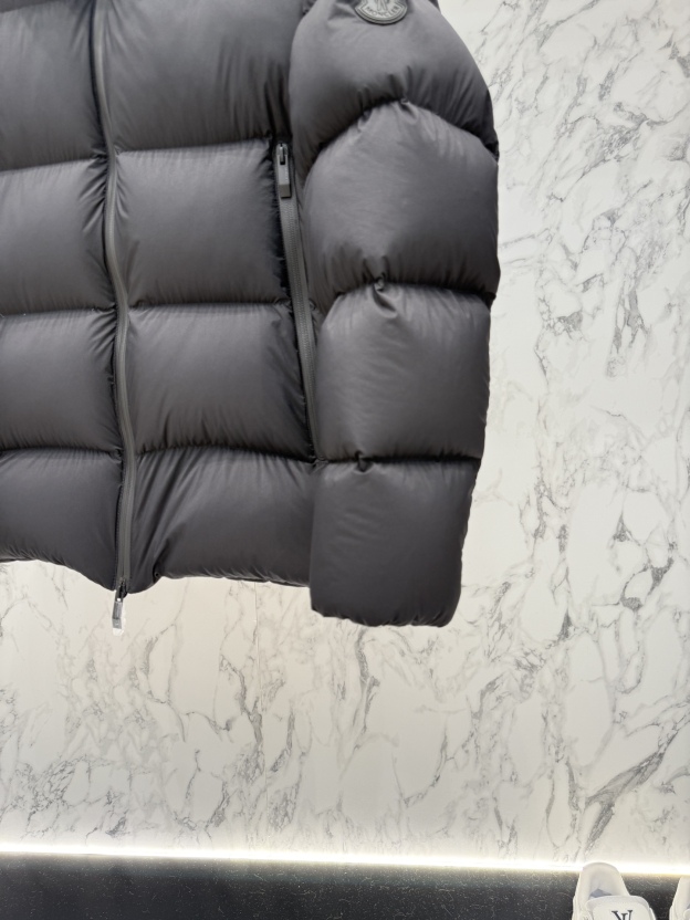 モンクレール 秋冬 メンズ ファッションダウンジャケット