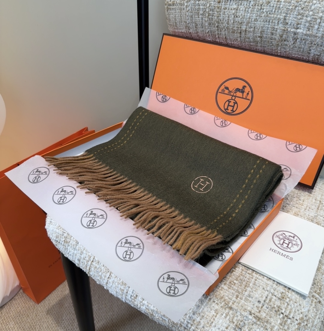 【定番人気】エルメス 秋冬新作ファッションアイテム マフラー
