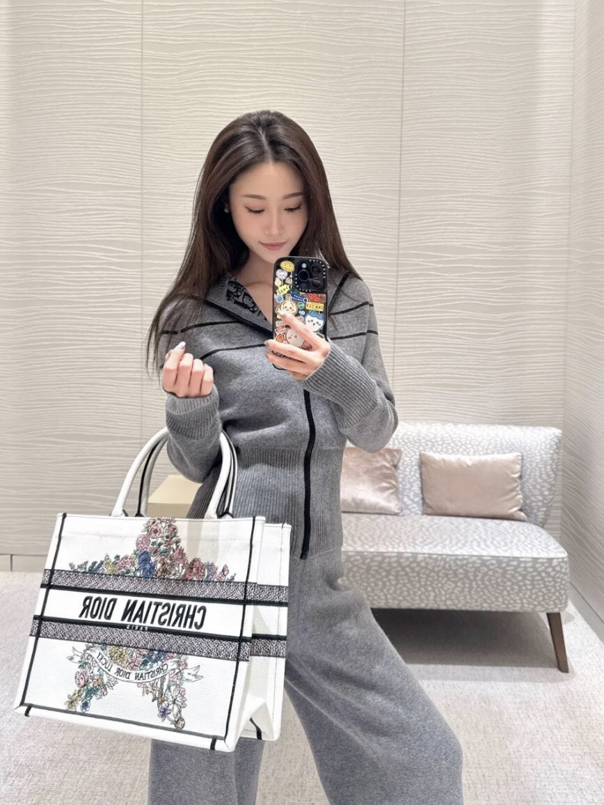 [Copy]ディオール「Dior」秋冬 レディース カジュアルスポーツセット