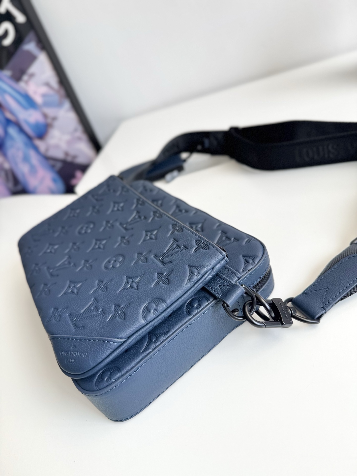 ルイ・ヴィトン「Louis Vuitton」スタイリッシュ メッセンジャーバッグ