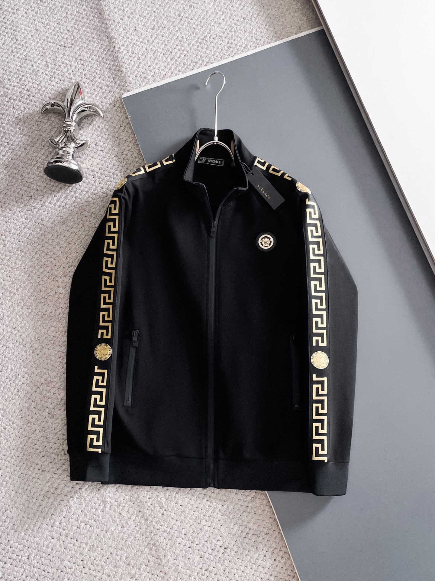 ヴァレンティノ「Valentino」秋冬 メンズ カジュアルスポーツセット