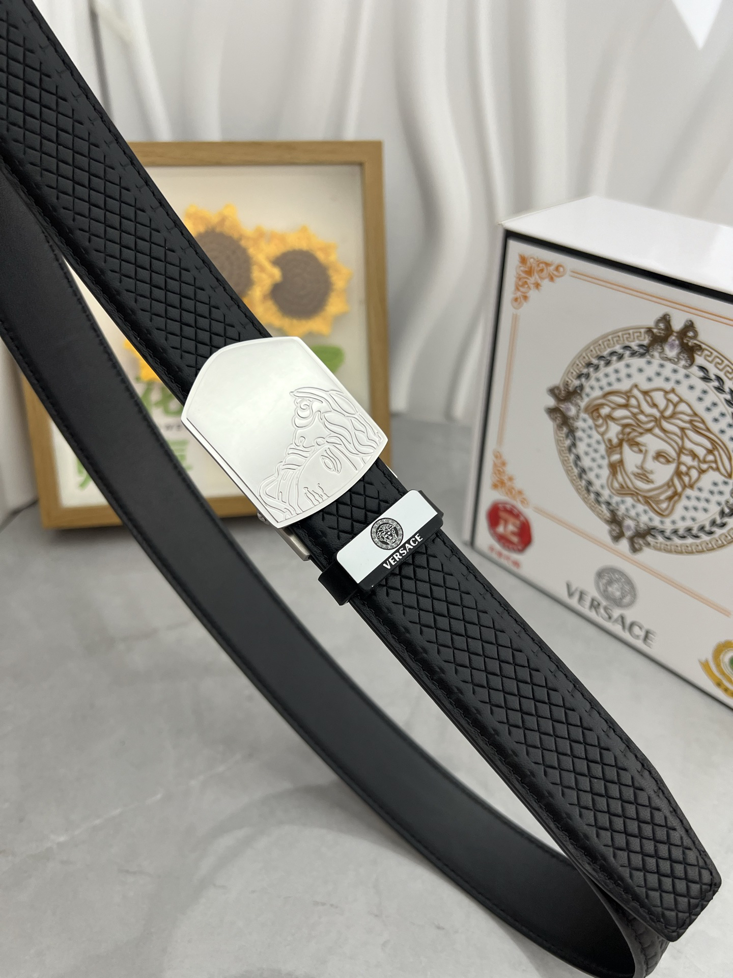 【先行新作】Versace トレンドラグジュアリーベルト「全長約 100cm」