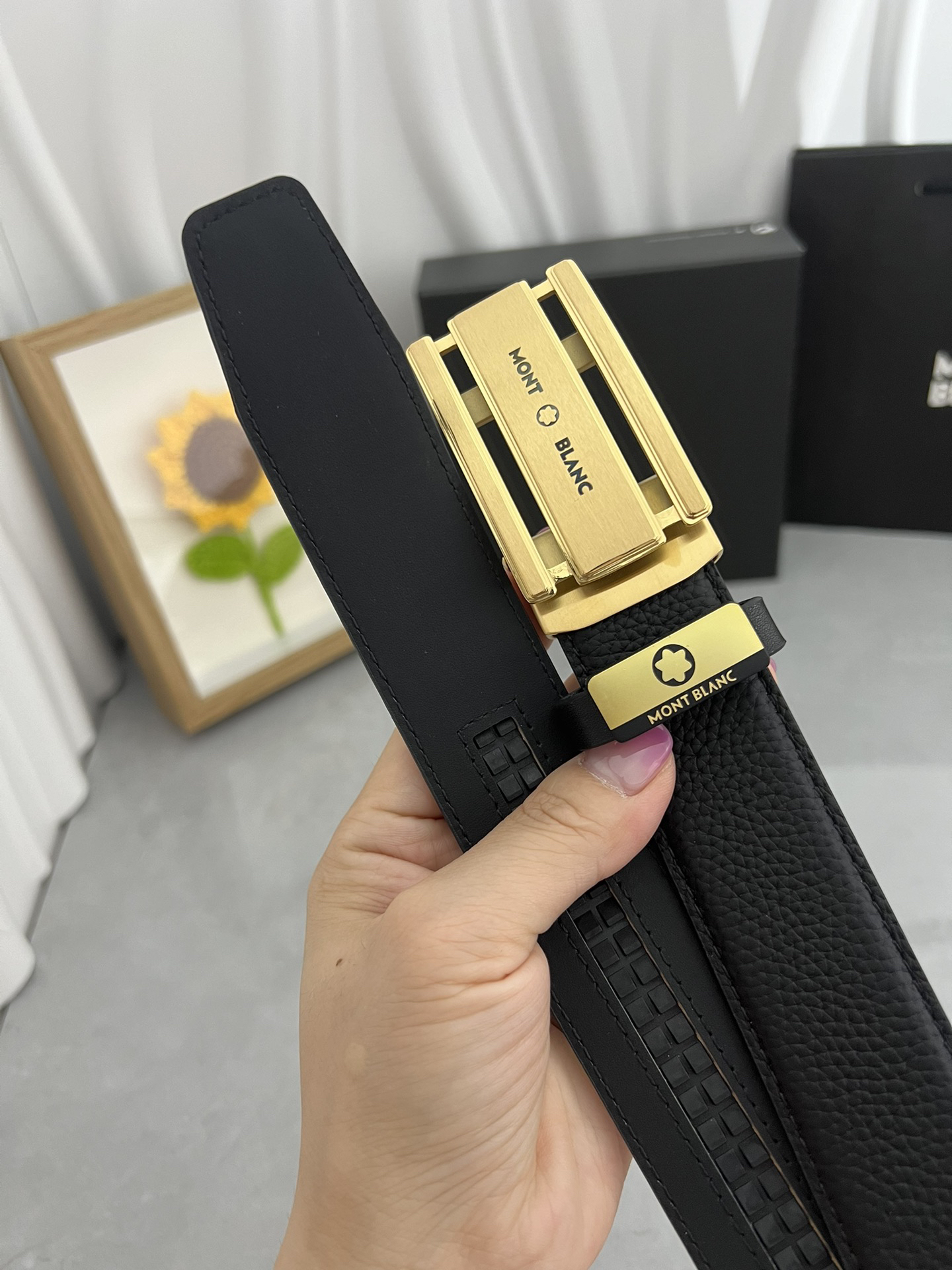 【厳選在庫】Montblanc ビジネスマン正装ベルト「全長約 100cm」