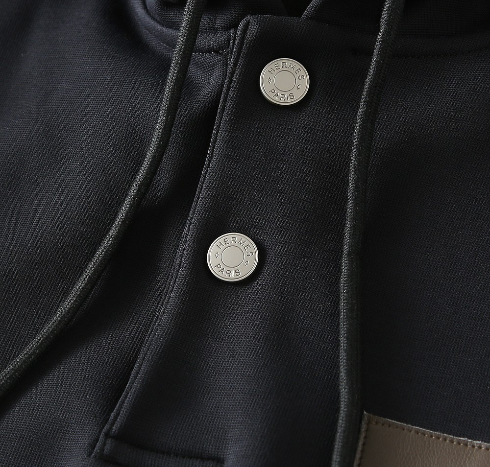 エルメス「Hermès」Empreintes Sellier Cuir 新型フード付きスウェットシャツ