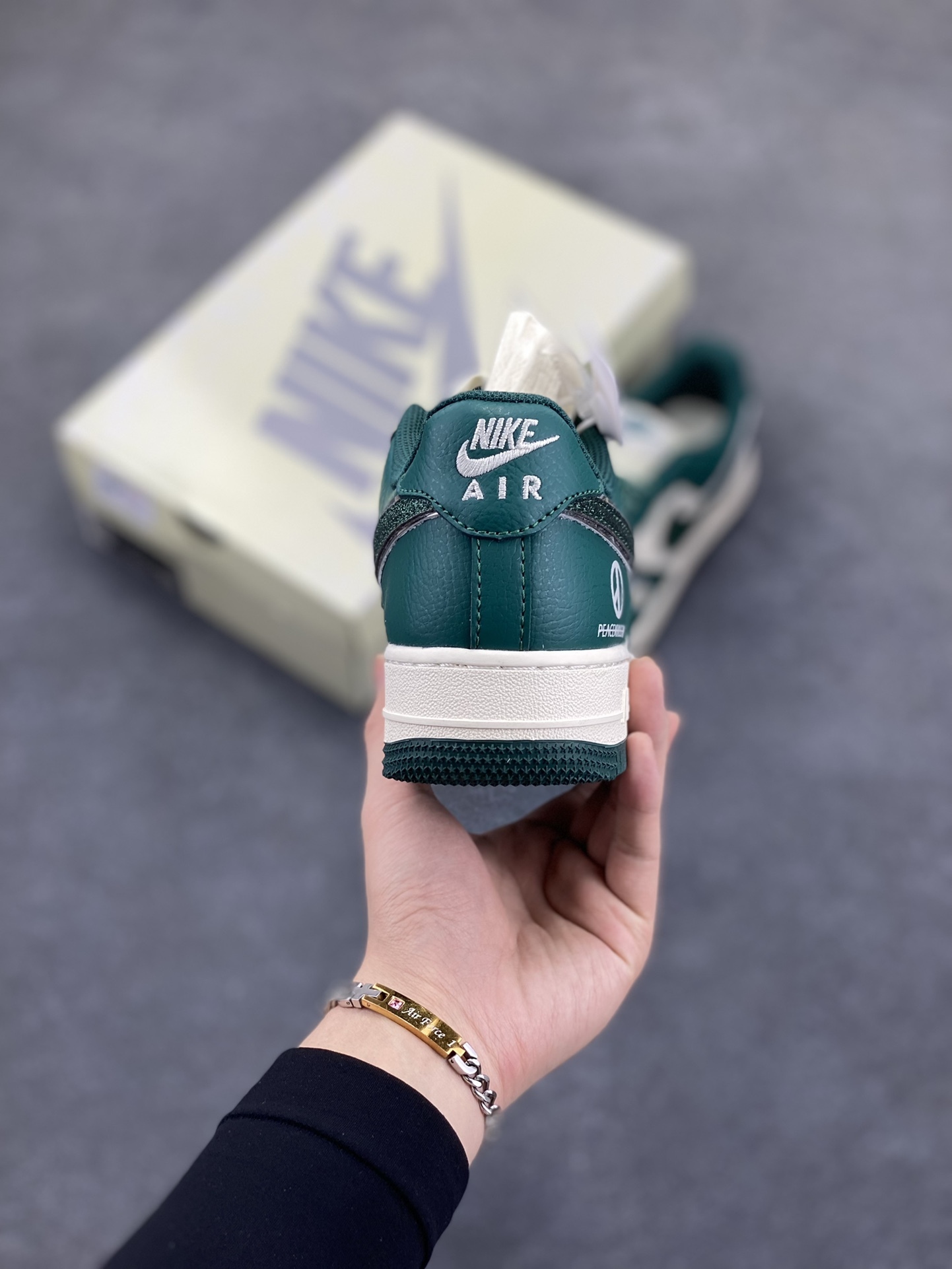 ナイキ「Nike」アライアンス製品 ク ロー カジュアルスニーカー