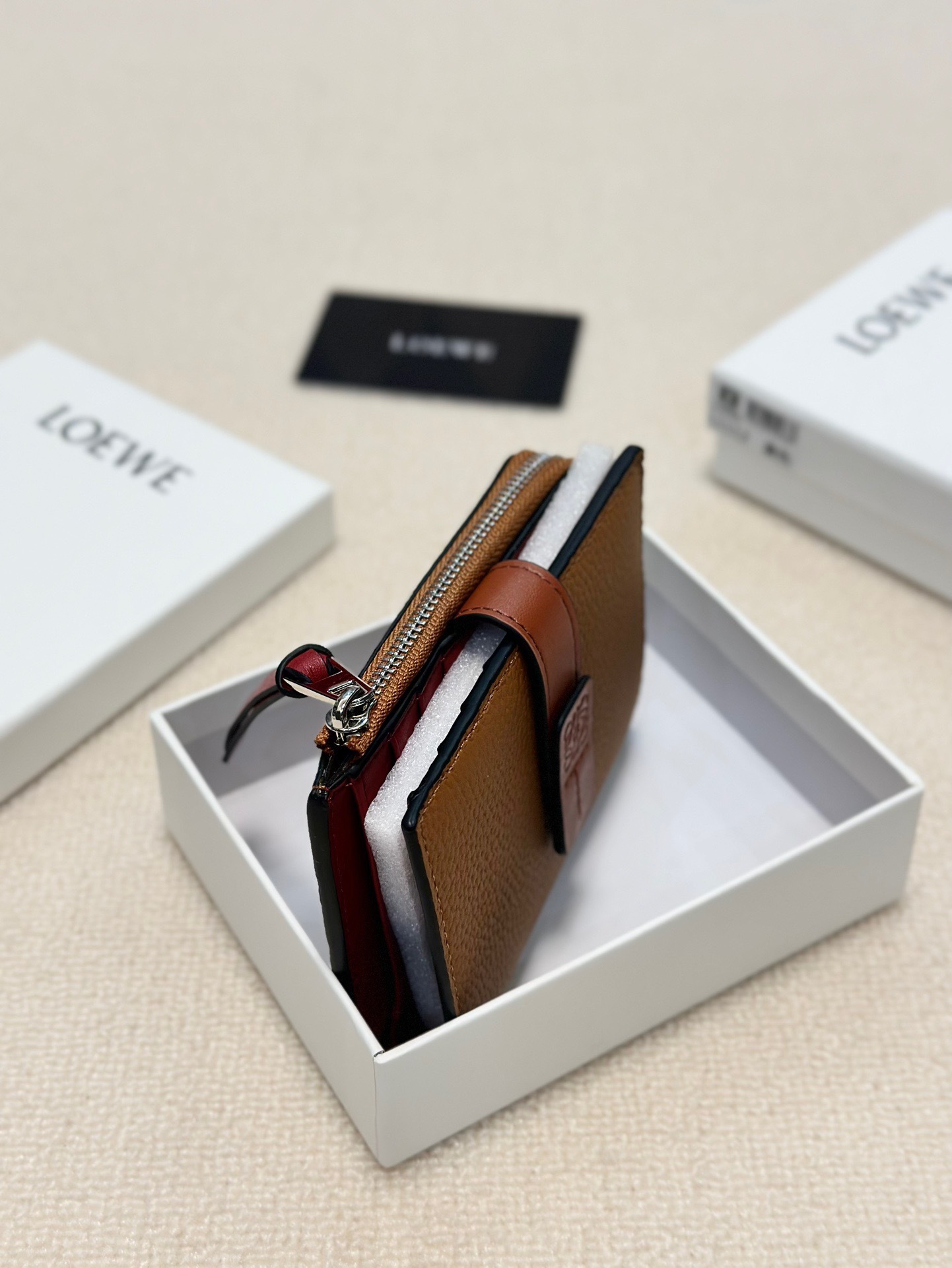 ロエベ「LOEWE」アナグラム コンティネンタル ウォレット 5色