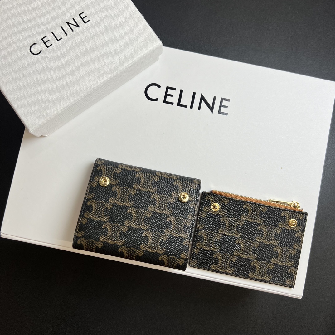 セリーヌ「Celine」スモール フラップウォレット トリオンフ / シャイニーカーフスキン
