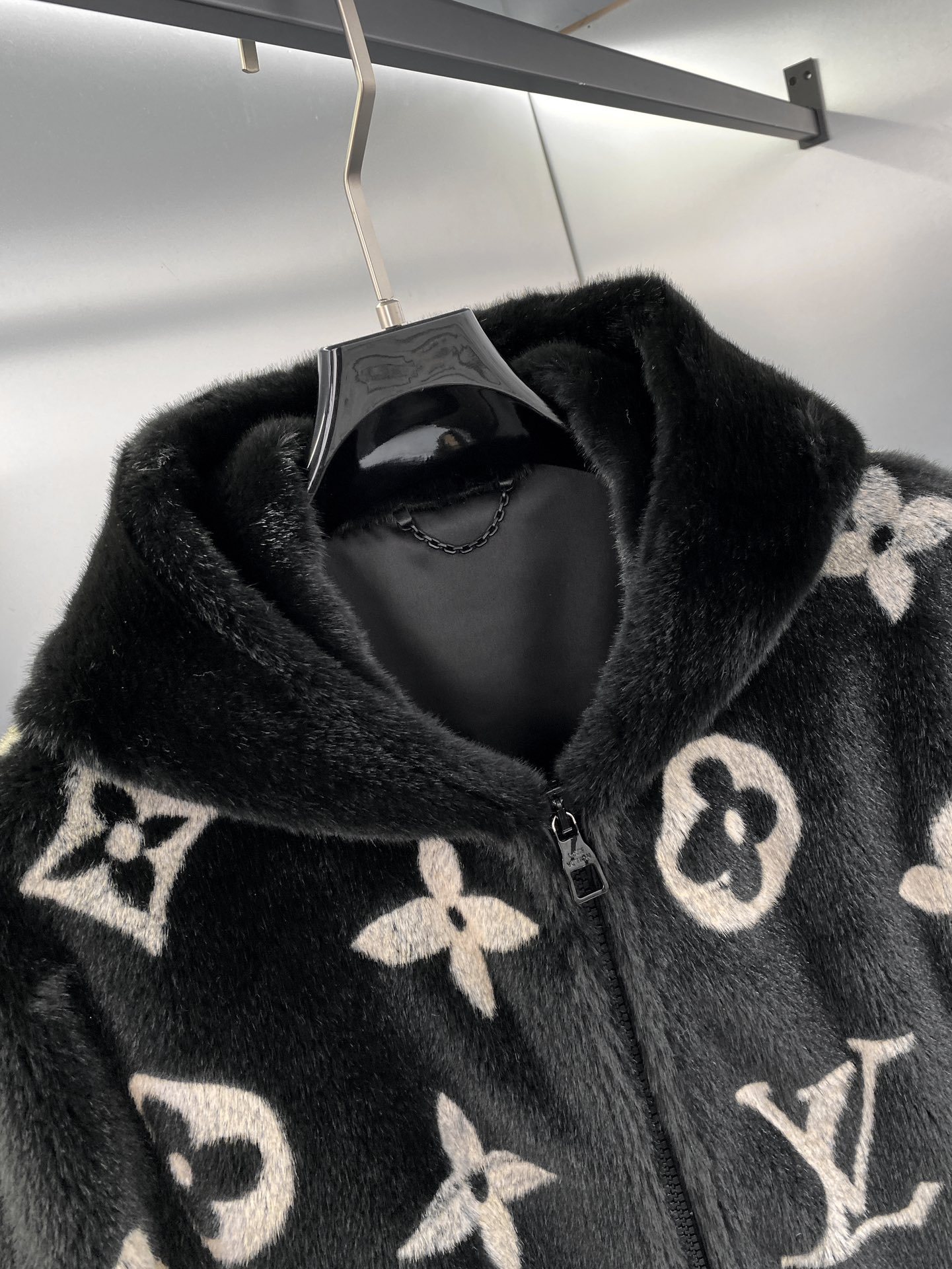 ルイ・ヴィトン「Louis Vuitton」 ウール エンブロイダリー ベースボール ジャケット