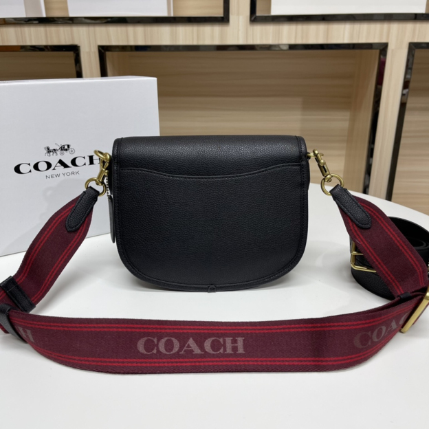コーチ「Coach」Willow Saddle レトロサドルバッグ