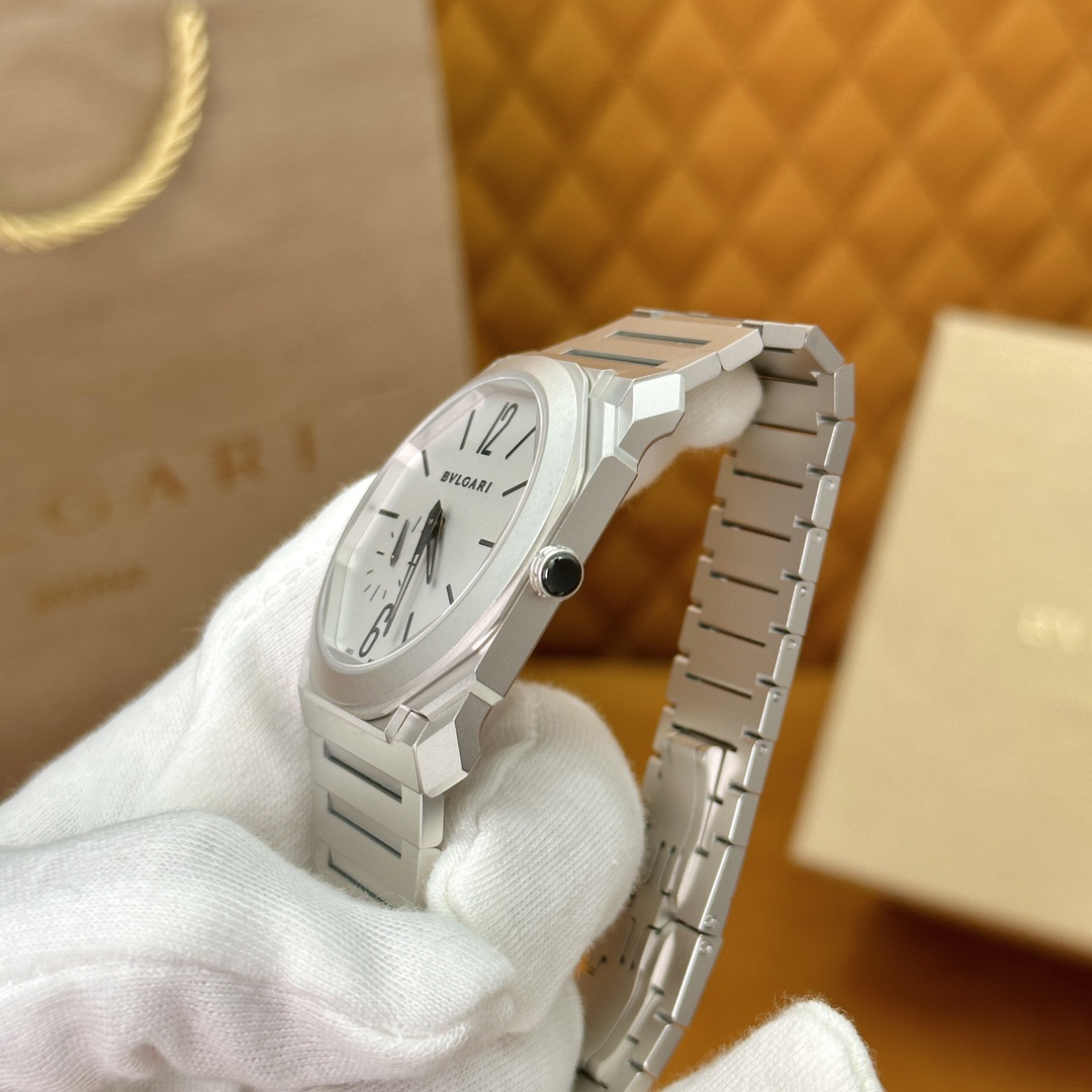 ブルガリ「Bvlgari」Octo 腕時計40MM