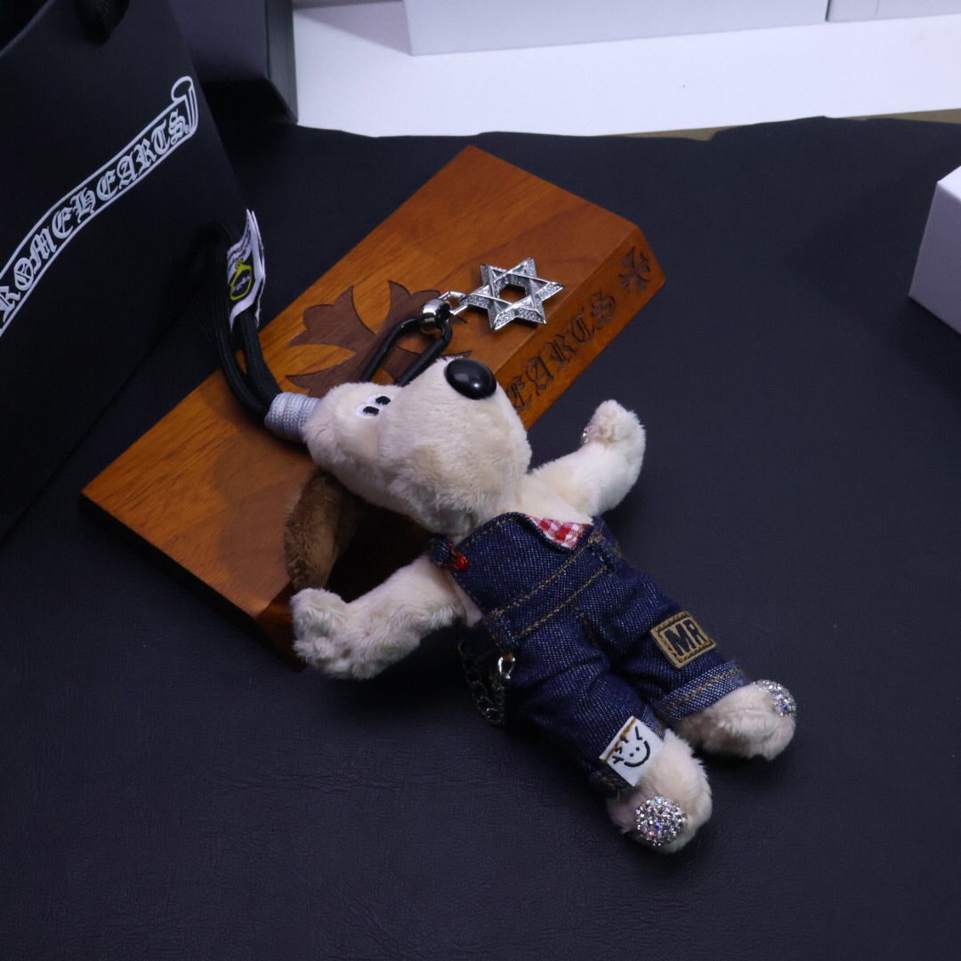 クロムハーツ「Chrome Hearts」バッグチャーム - すべてのトレンドバッグに合わせて、クールでキュートなスタイルを