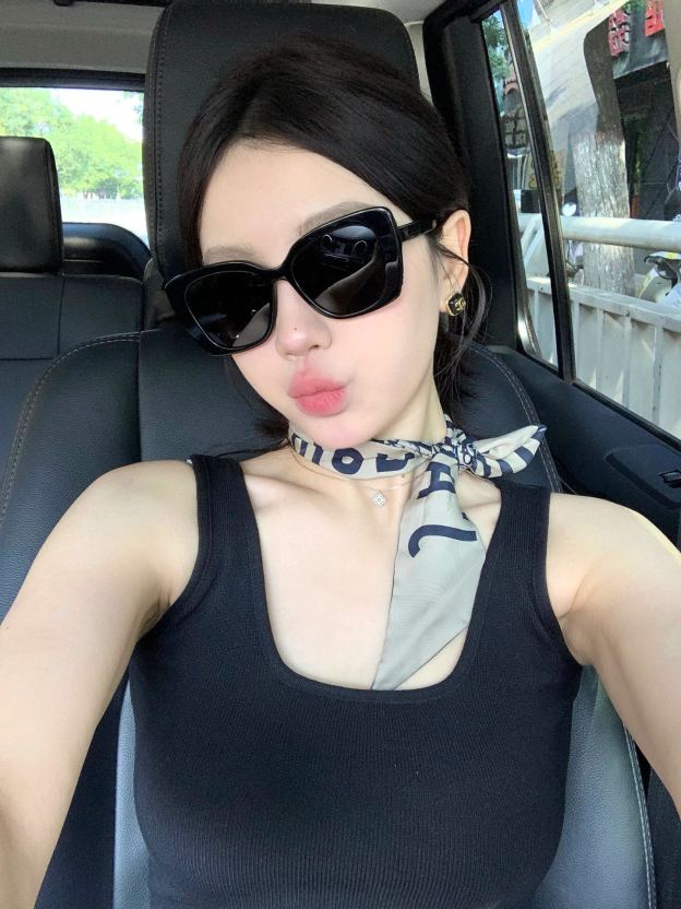 シャネル「Chanel」レターロゴ サングラスコレクション