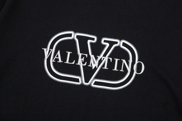 ヴァレンティノ「Valentino」アルファベット刺繍ゴーストパターンロゴクラシック識別子プリント