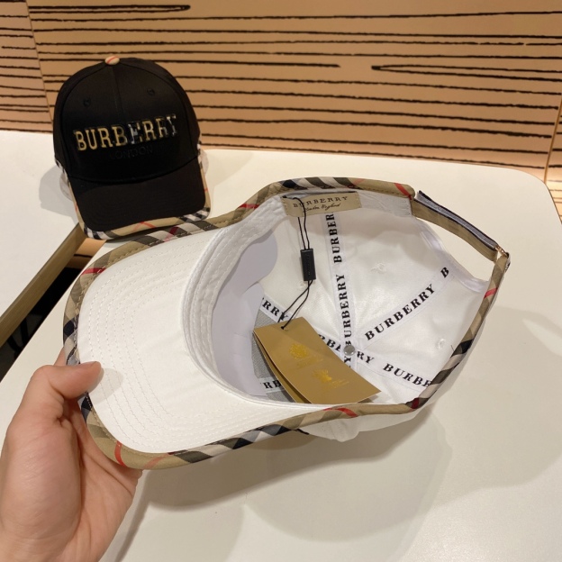 バーバリー「Burberry」リミテッド リネンジュート ベースボールキャップ